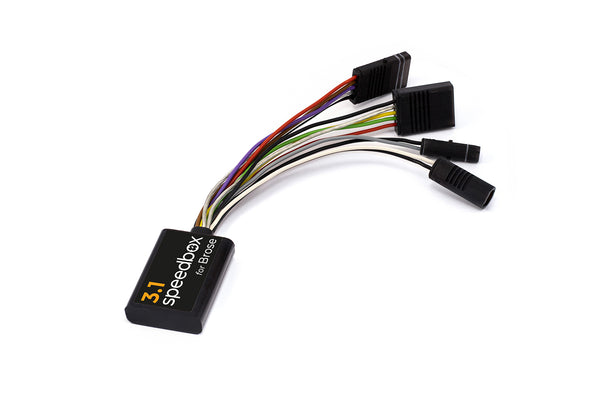 SpeedBox 3.1 for Brose module with a colour-coded loom ending in two flat black plugs and two round connectors